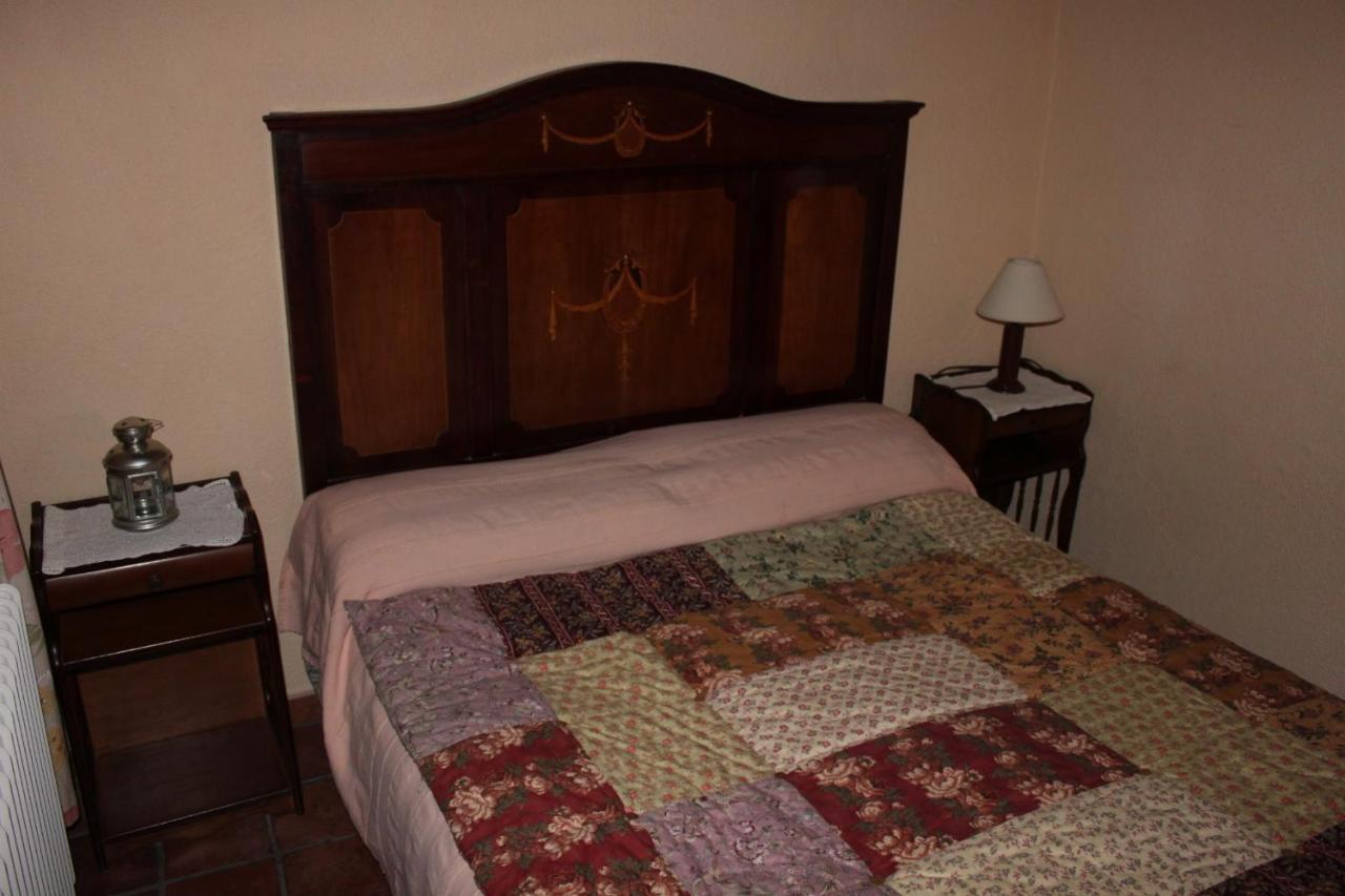 Bed And Breakfast Casanova De Sant Miquel Aiguafreda Kamer foto